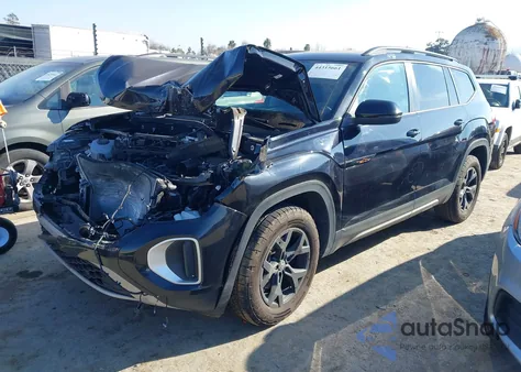 2024 Volkswagen Atlas 2.0T Peak Edition Sel z USA, uszkodzony, nr VIN 1V2GR2CA4RC607243